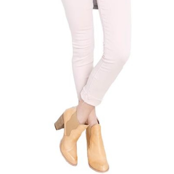 Dana Point Carly Skinny Crop - Picture 2 of 3